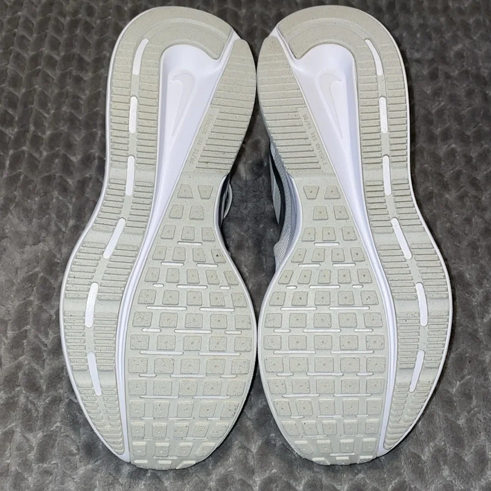 Nike‎ Wmns Run Swift 3 White Metallic Silver Women Running Sports DR2698-101
